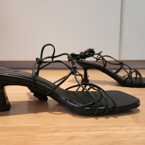 Zara shoes lace-up heels - Picture 2 of 5
